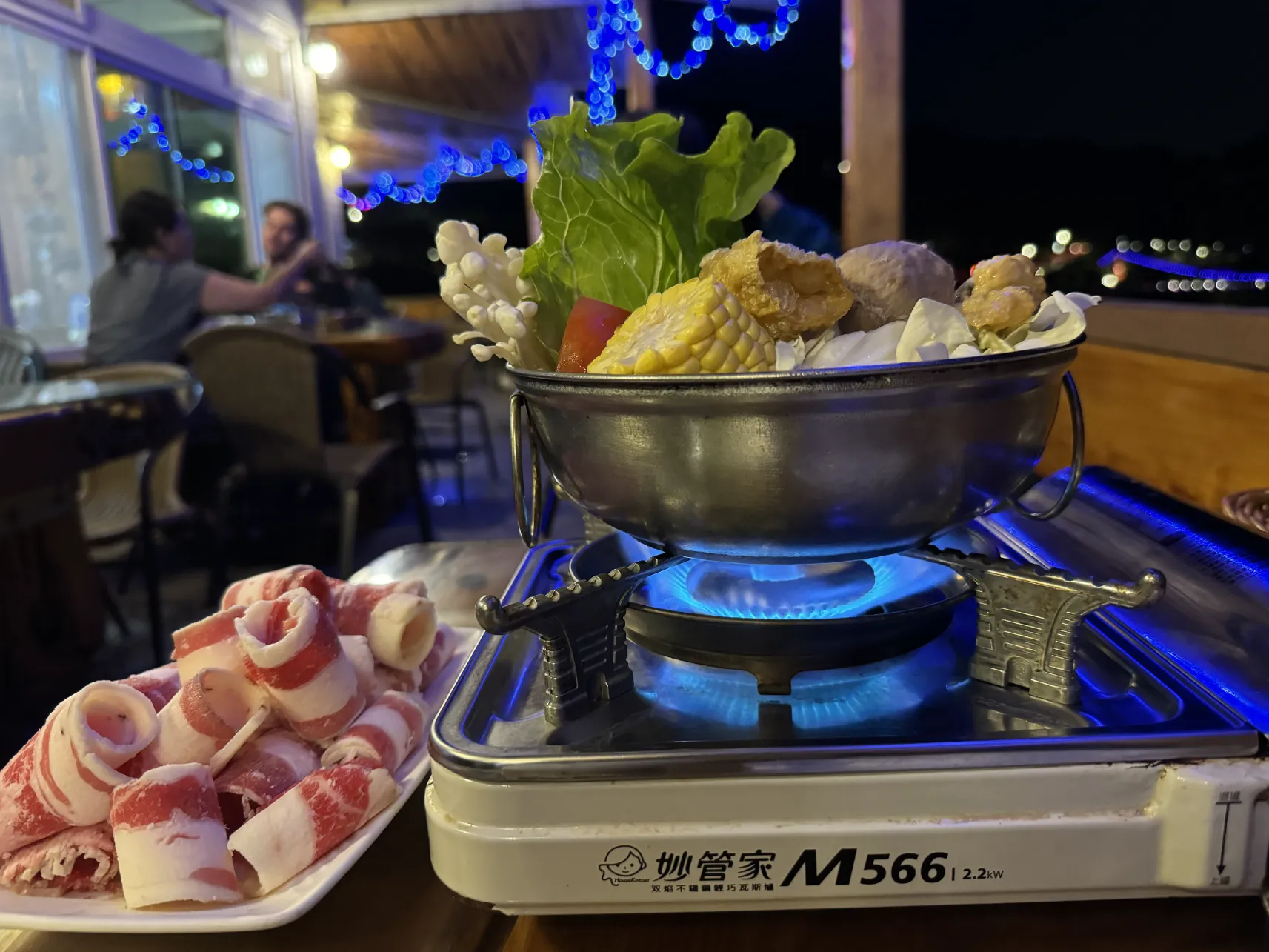 住宿附的火鍋