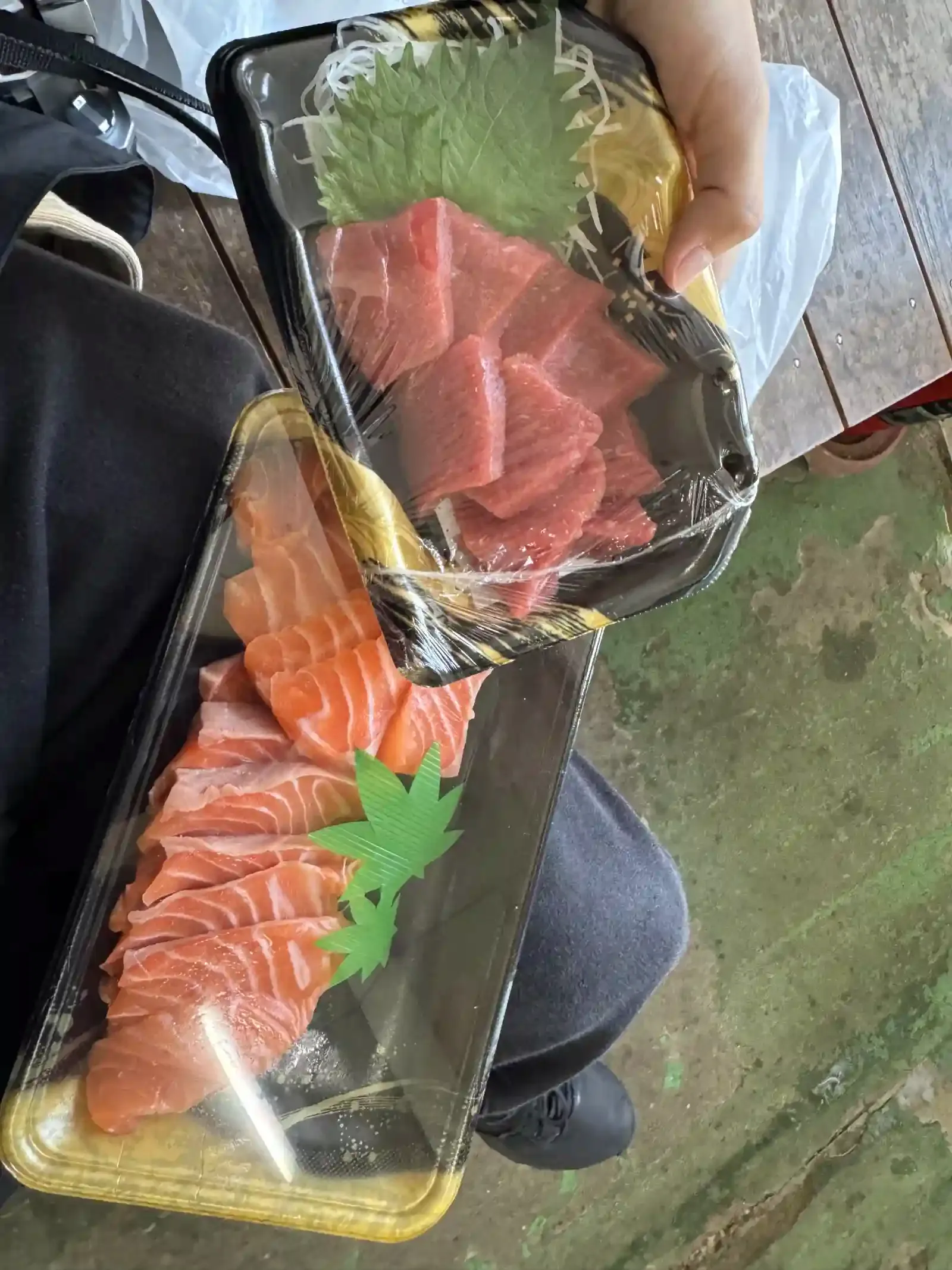 不小心買了一堆生魚片
