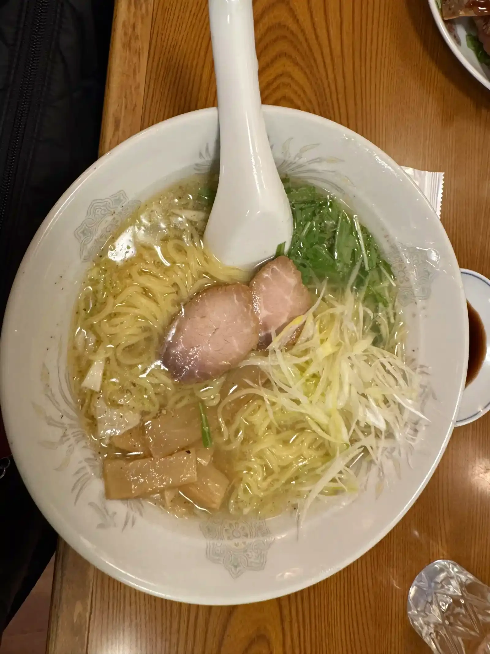 熱海車站附近臨時找的拉麵